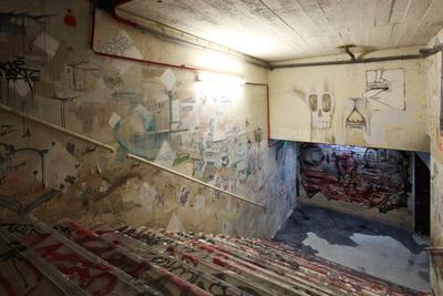 Lasco Project 1 / Terrains Vagues / Escalier 2 / Mur 3 Collectif
