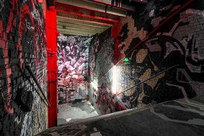 Lasco Project 1 / Terrains Vagues / Escalier 1 / Mur 3 Collectif