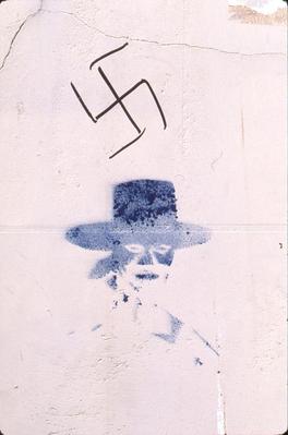 Auteurs inconnus. Paris, 1985.