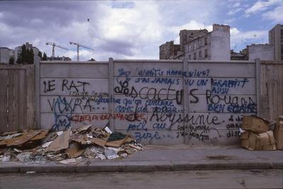 Auteurs inconnus. Paris, 1985.
