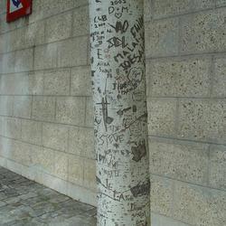 Auteurs inconnus. Paris, 2004.