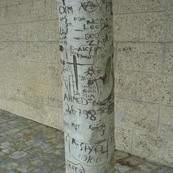 Auteurs inconnus. Paris, 2004.
