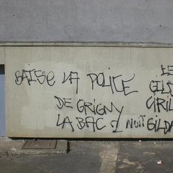 Auteur inconnu. Grigny, 2010.