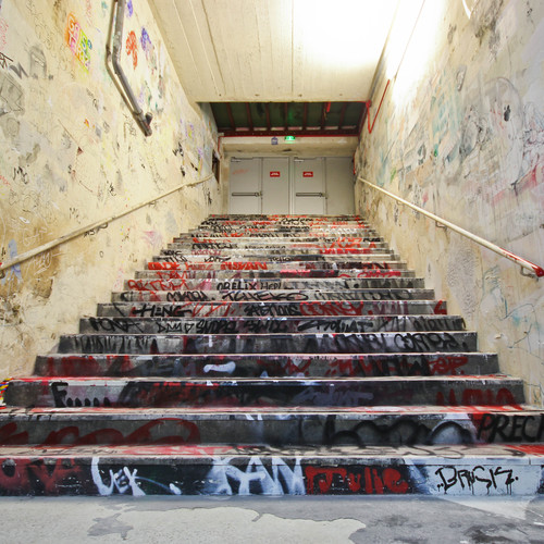 Lasco Project 1 / Terrains Vagues / Escalier 2 / Mur 1 Collectif