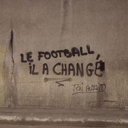 Auteurs inconnus. Paris, 2022