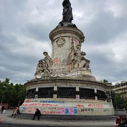 Auteurs inconnus. Paris, 2024.