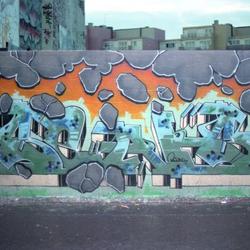Bando. Paris, 1986.