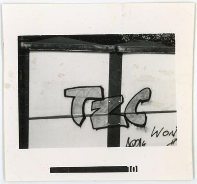Spray, Won. Cormeilles-en-Parisis, 1986.