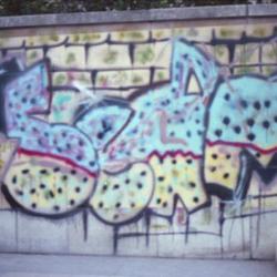 Scam. Paris, 1984.