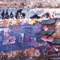 Spray, Fred, Risk, Sly, Stich, Spy, Shaz. Paris, 1987.
