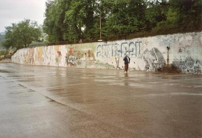 Grim Team. Auribeau-sur-Siagne, 2002. 