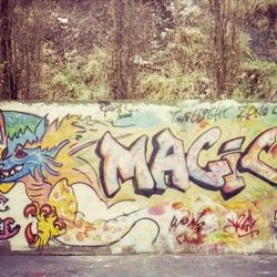 Spray, Won, Epsylon Point. Paris, 1985. 