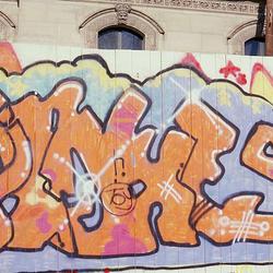Irus. Paris, 1985. 