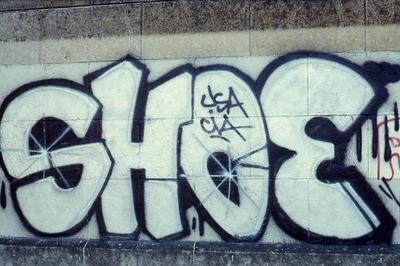 Shoe. Paris, 1985.