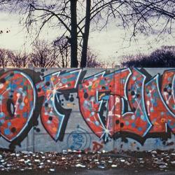 Scam. Paris, 1985.
