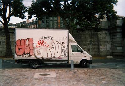 YKS, 2Mou. Paris, 2005.