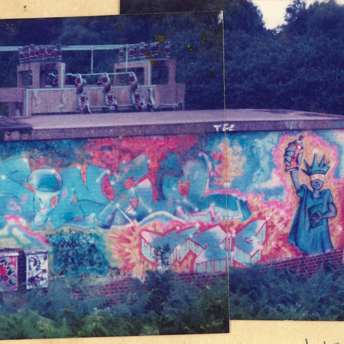 Sly, Stich, Spray, Kiss. Farnborough,  Angleterre,1986. 