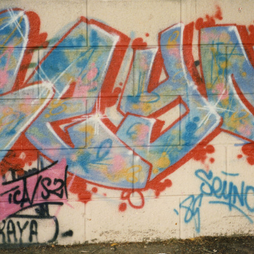 Mode2. Paris, 1985.