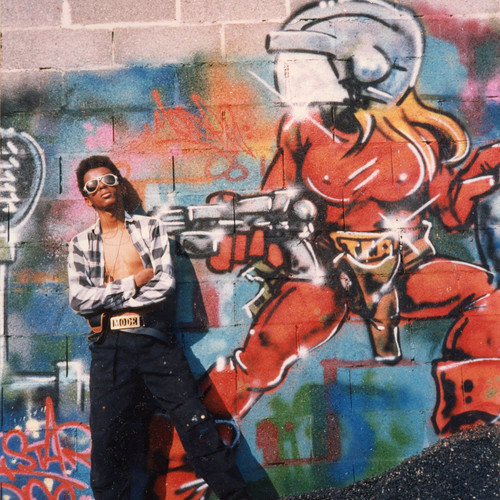Mode2. Paris, 1985.