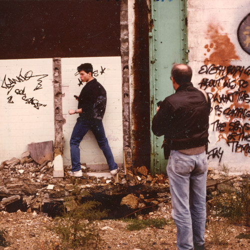 Ash, Henry Chalfant. Paris, 1985.