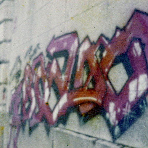 Bando. Paris, 1984.