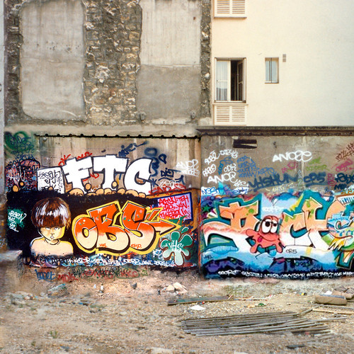 Creez, Vksé, Snik, FTC, Obsen, Poch, Shun, Sero, Psy, Secret. Paris, 1992.