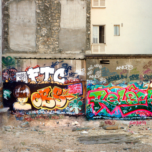 Creez, Vksé, Snik, FTC, Obsen, Psy, Sero, Secret. Paris, 1992.
