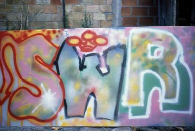 Spray, Won, Risk. Cormeilles-en-Parisis, 1985.