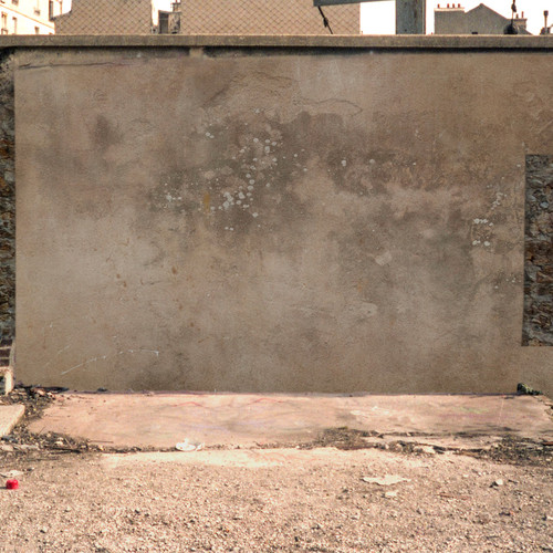 01 Mur 13 vierge. Terrain de Stalingrad / La Chapelle, Paris 1984.