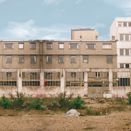 01 Mur 05 vierge. Terrain de Stalingrad / La Chapelle, Paris 1984.