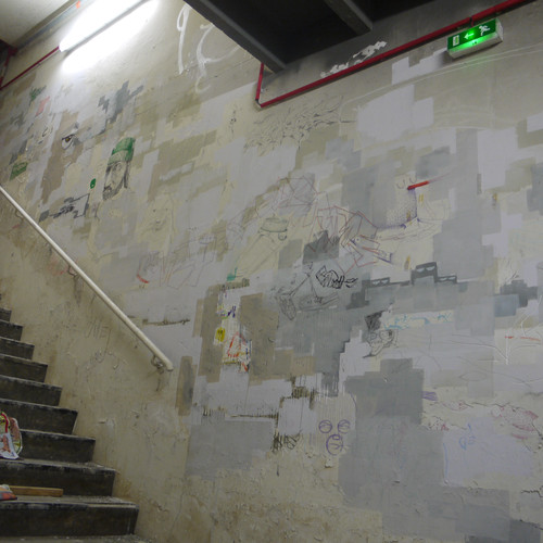 Lasco Project 1 / Terrains Vagues / Escalier 2 / Mur 3 Collectif