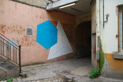 Moneyless - Structure 01. Besançon, 2011.