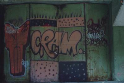 Pute, Cram. Besançon, 2000.