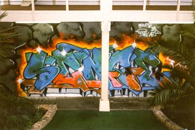 Bando, Colt. Paris, 1985.