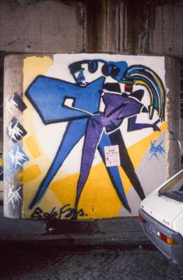B2Fays. Paris, 1984.