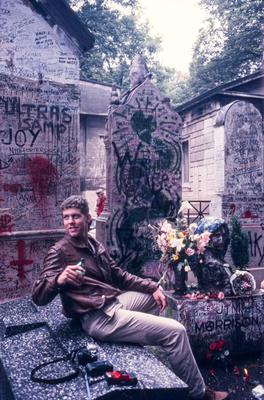 Rassemblement au Père Lachaise. Paris, 1986.